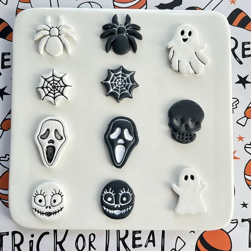 Seria Halloween formy gliniane kapelusz wiedźmy/kot/zombie/kość/dynia/nietoperz/pajęcza sieć/duch formy do cięcia gliny DIY kolczyki biżuteria narzędzia ręczne