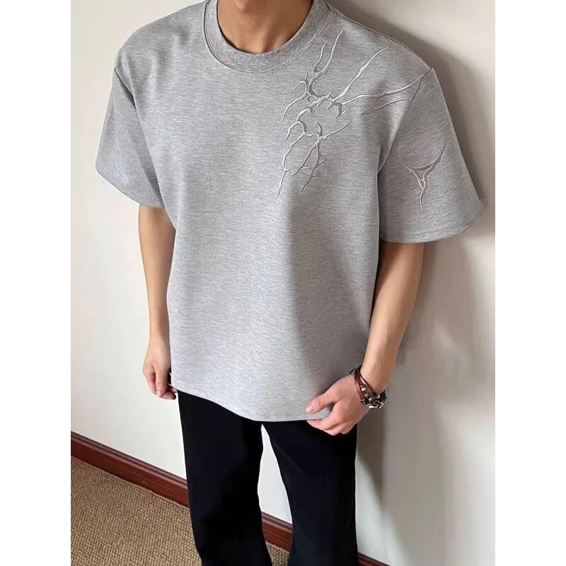 

Summer Short Sleeved T-shirt Men Fashion Casual Embroidered T-shirt Men Streetwear Korean Loose Round Neck T Shirt Mens Top