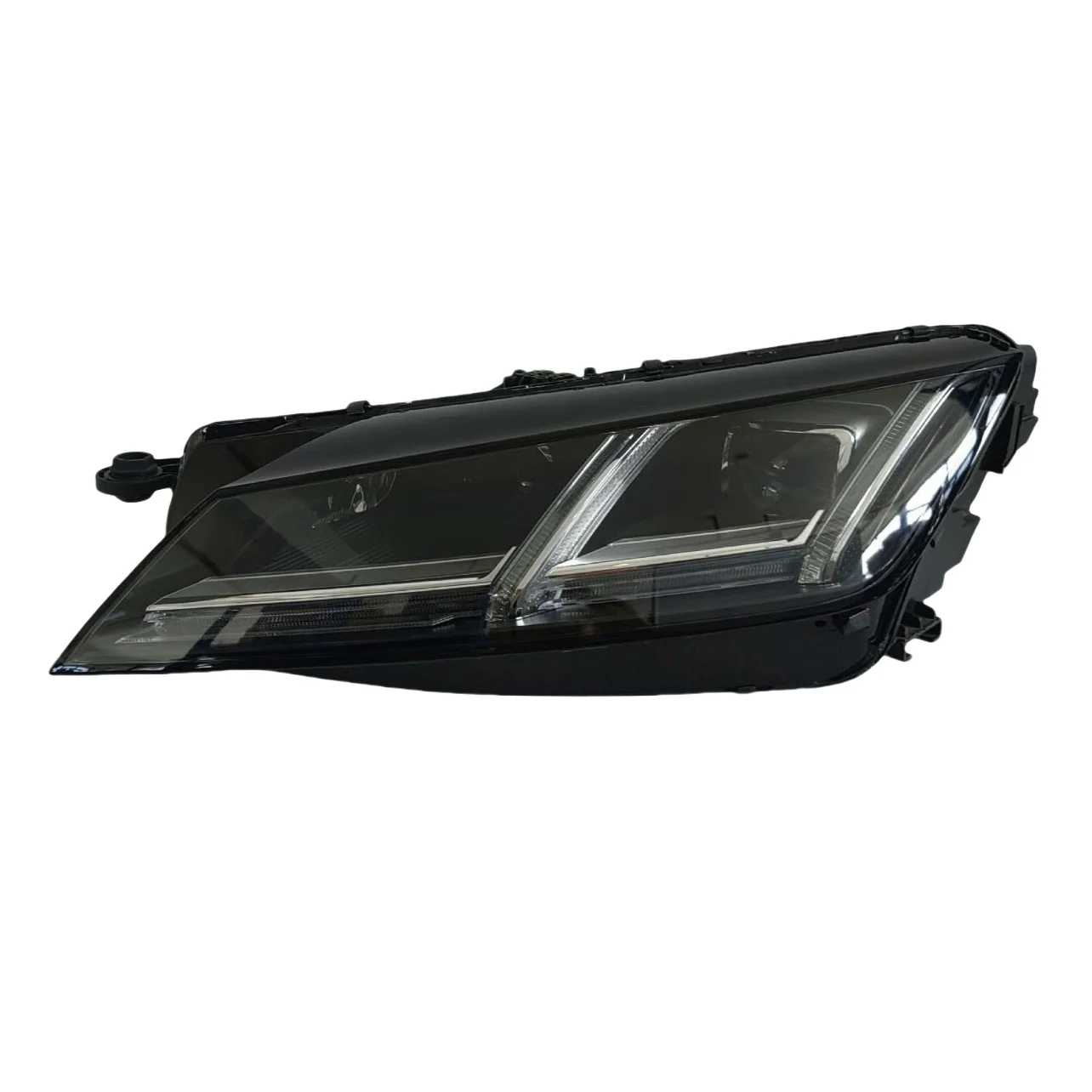 

For 21 New TT/TTS Automotive Headlight Assemblies with Light Emitting Diode Headlights and High Quality Headlights