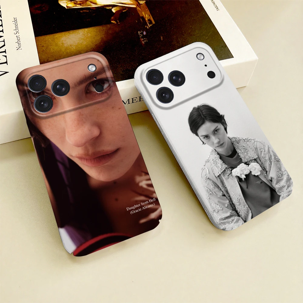 Coque de téléphone pour iPhone 17 16 15 14 13 12 11 Plus Pro Max Mini, coque rigide brillante HD, film protecteur, Gracie Abrams Daughter From Hell
