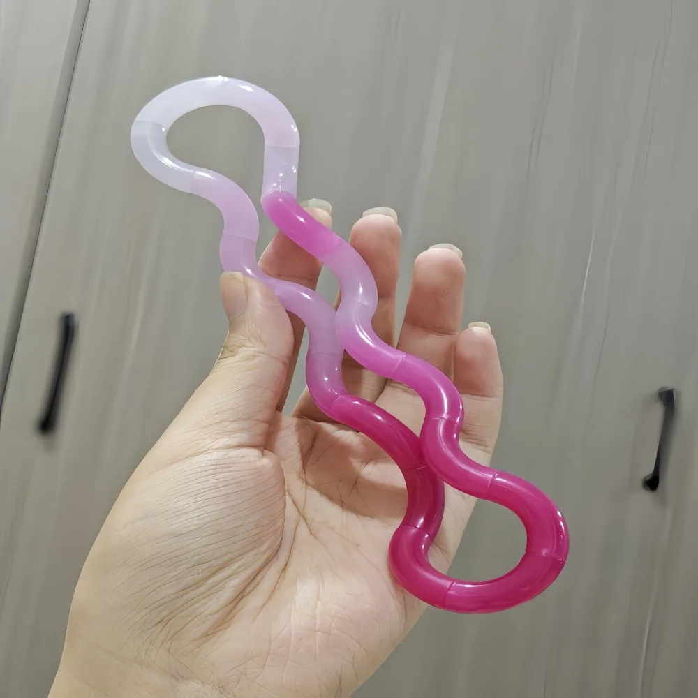 Portable Heat-Activated Fidget Toy Crystal Clear Deformable Stress Relief Toy Twistable Color Changing Vent Toy Party Gifts