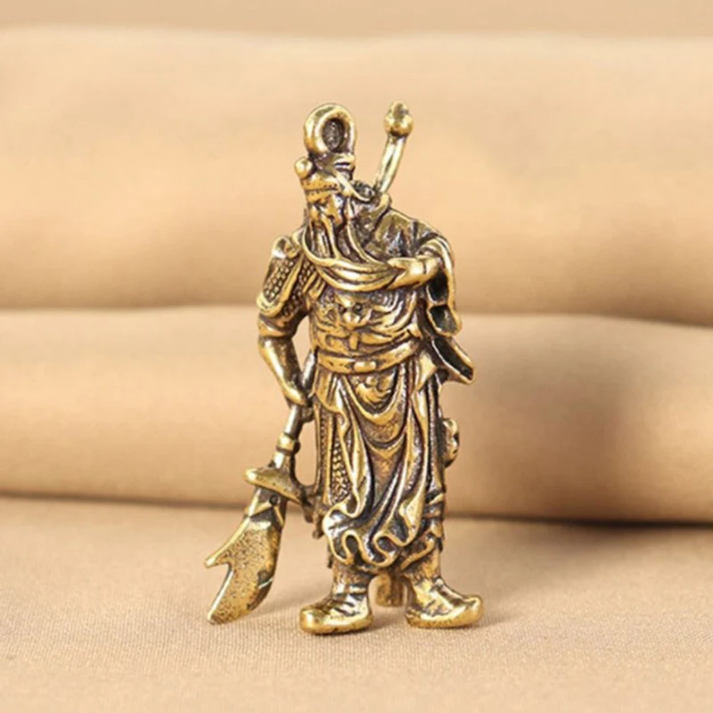 Vintage Copper Chinese God of Wealth Guan Gong Key Chains Pendants Retro Brass Buddha Figurines Men Car Key Rings Lucky Gifts