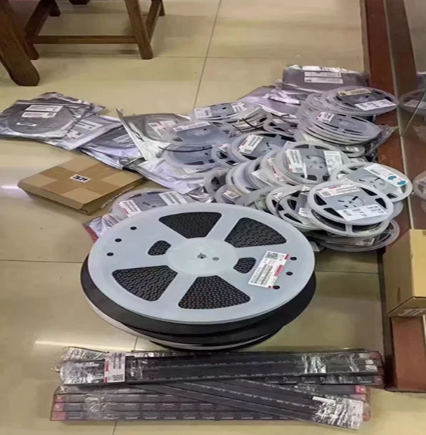 5 ~ 100 قطعة TCM809RENB713 TCM809RENB TCM809 SOT23-3 جديد الأصلي إعادة تعيين رصد 2.63 فولت #1