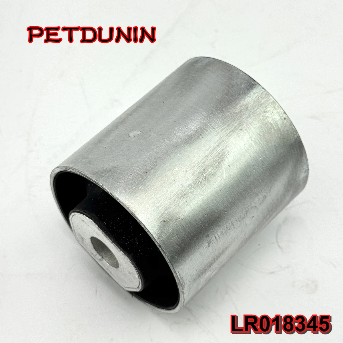 

Втулка кронштейна LR018345 для моделей 2010-2012 годов