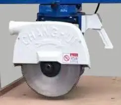 MJ930- Maquinaria de paneles a base de madera Sierra de brazo radial para carpintería