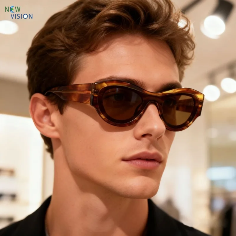 Women Cat Eye Sunglasses Retro Tortoiseshell Frame UV400 Protection Fashion Vintage Brown Lens Trendy Men Sun Shades Eyewear
