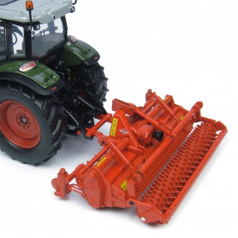 Diecast Alloy 1:32 Scale Kuhn EL 162 Reclamation Machine Cars Model Adult Classics Collection Toys Gifts Souvenir Static Display