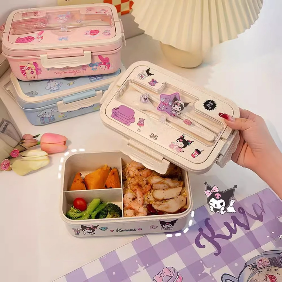 

MINISO коробка для обеда Hello Kitty с ложкой, палочки для еды, мультяшные студенческие портативные коробки для бенто, 3-сеточный контейнер для сэндвичей и закусок