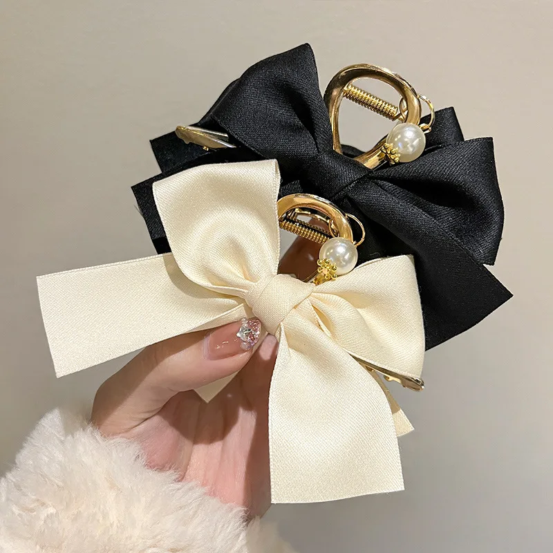 

Заколки для волос с бантиком из искусственного жемчуга для женщин, тканевые заколки в корейском стиле, модные заколки в виде акулы, аксессуары с когтями краба на затылке