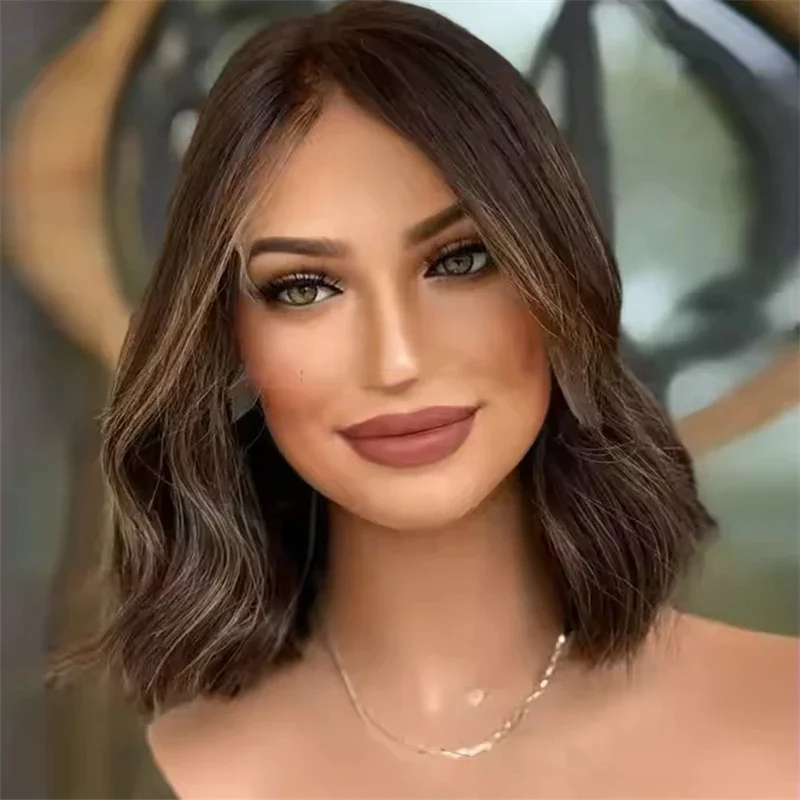 

26-дюймовый светлый блондин, длинная объемная волна, плотность 180, бесклеевое кружево 5x5, шелковая основа, парик из человеческих волос для женщин, детские волосы, предварительно выщипанные, ежедневно