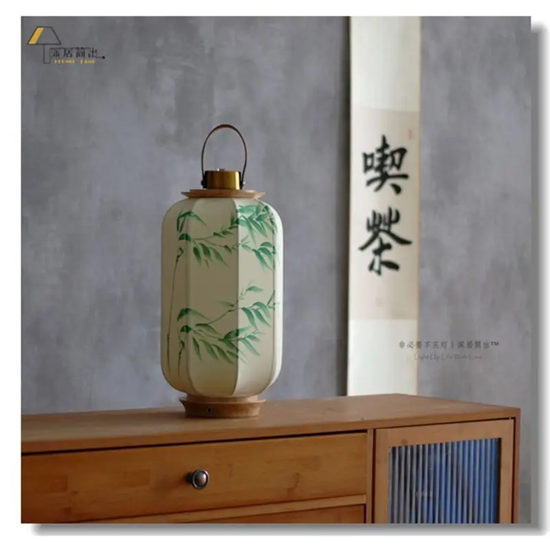 New Chinese style fabric desk lamp  Hand drawn antique handheld lamp Palace lanterns, ancient style atmosphere lights