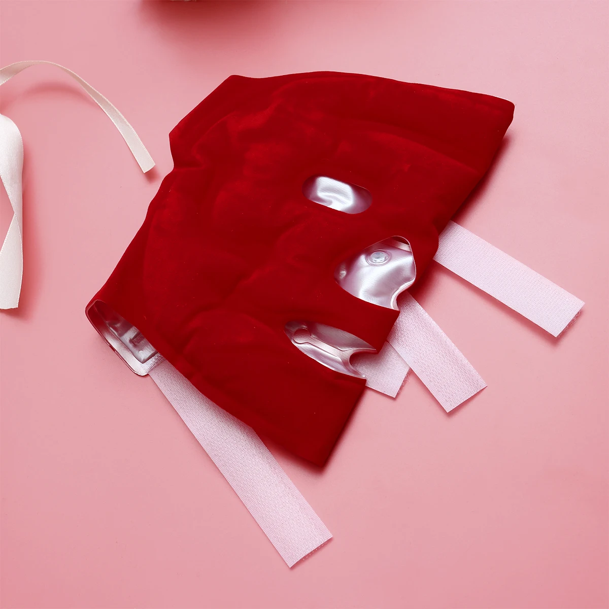 

Cold Facial Red Face Pad for Moisturizing and Anti-Wrinkle Therapy Tourmaline Beauty Tool for Puffiness Stress Relief