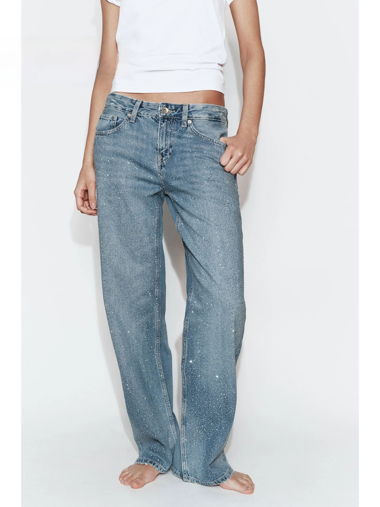 

Summer 2026 Trendy Straight Leg Jeans Women's Leg Lengthening Sweet Cool Sexy Diamond Decorated Denim Pants Low Waist Button Fly