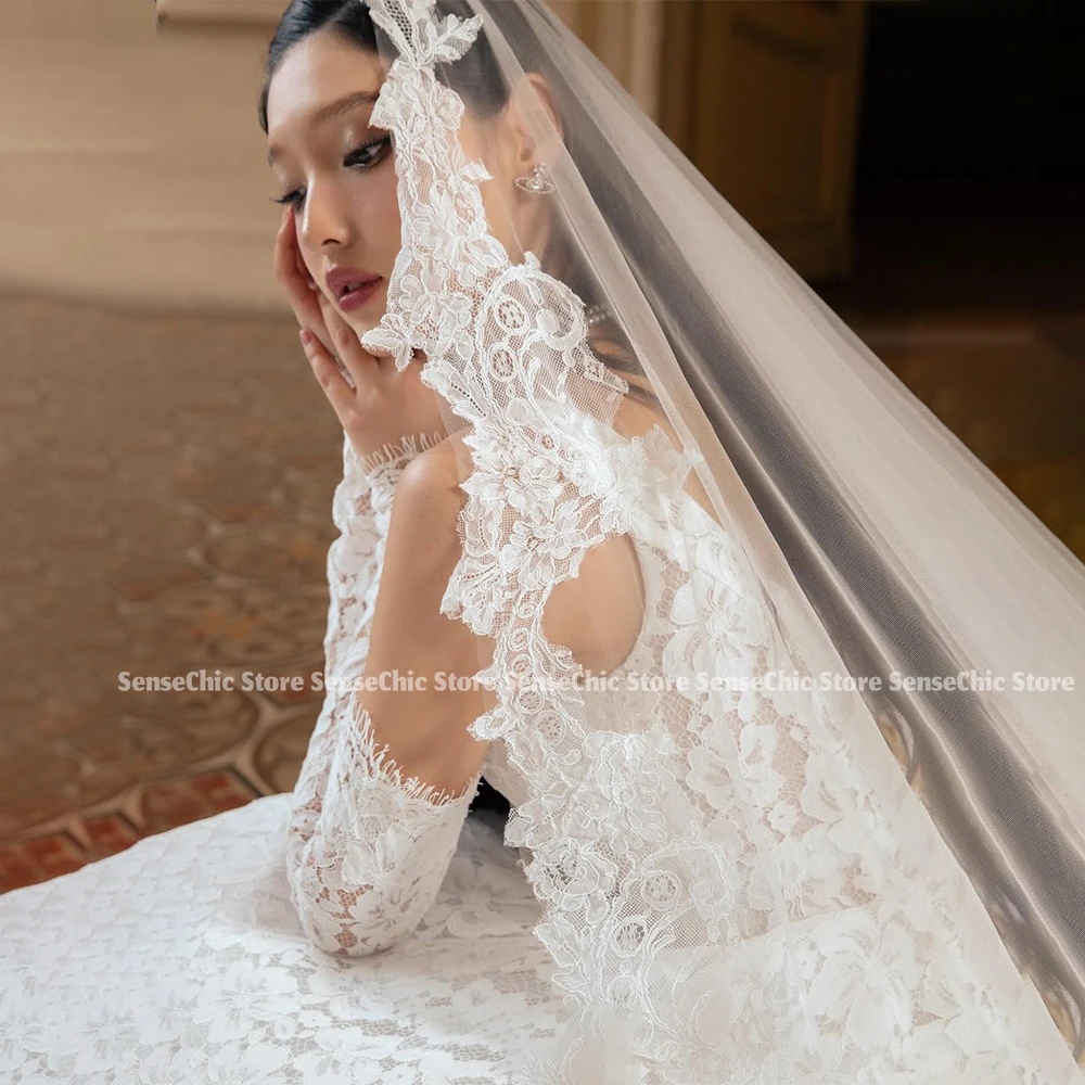 Formale Korea Brautkleider Tüll A-Linie Sweep Zug Spaghettiträger ärmellos Damen Blumen Braut Kleid Maßgeschneidert