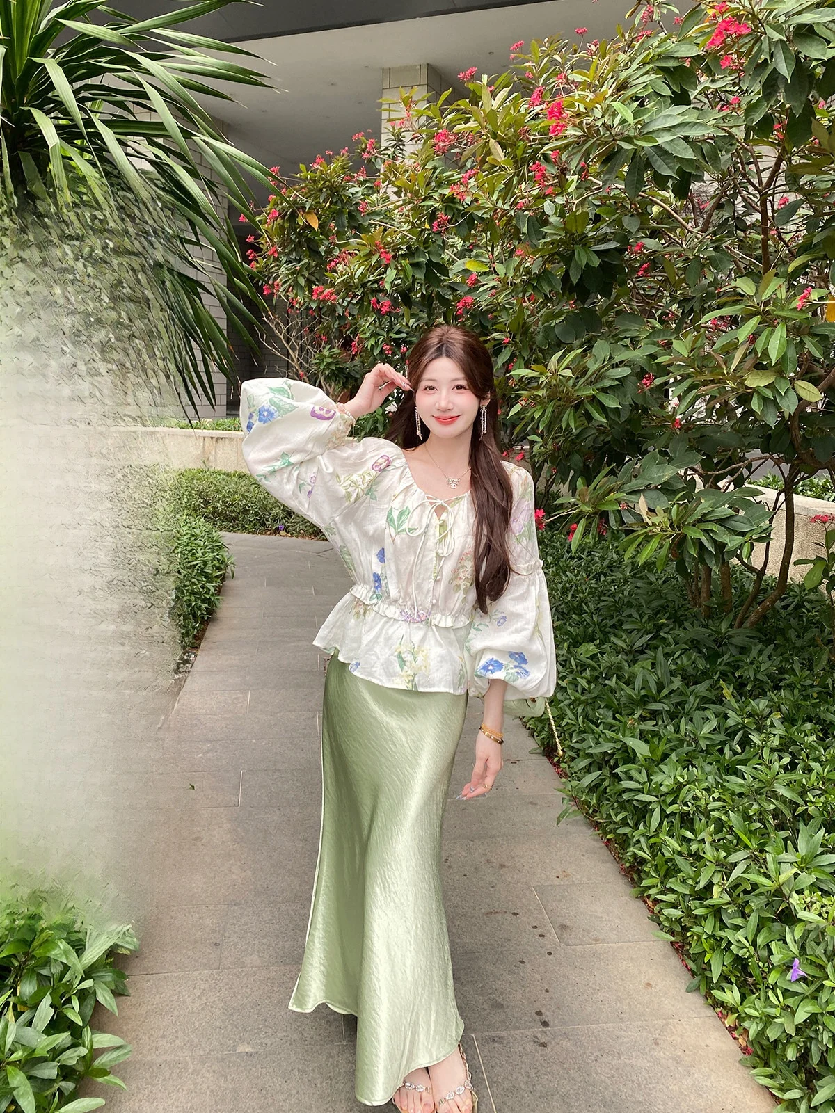 

Женская атласная юбка GA ni V-ne с цветочным принтом, весенняя модная элегантная юбка-рыбка из хлопка с рукавами-фонариками, дышащая, приятная к телу.