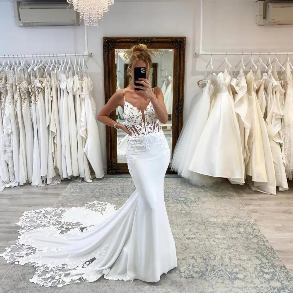Boho Spaghetti Strap V Neck Mermaid Wedding Dress Sheer Bodice Appliques Sweep Train Elegant Bridal Gown vestido de novia