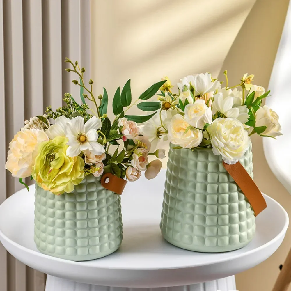 Leather Handle Flower Vase Fashion Anti Fall Plastic Flower Arrangement Nordic Style Modern Flower Pot Living Room