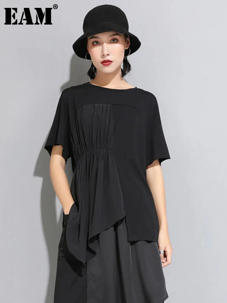 

[EAM] Women Black Irregular Pleated Big Size Casual T-shirt New Round Neck Short Sleeve Fashion Tide Spring Summer 2024 1DF5323