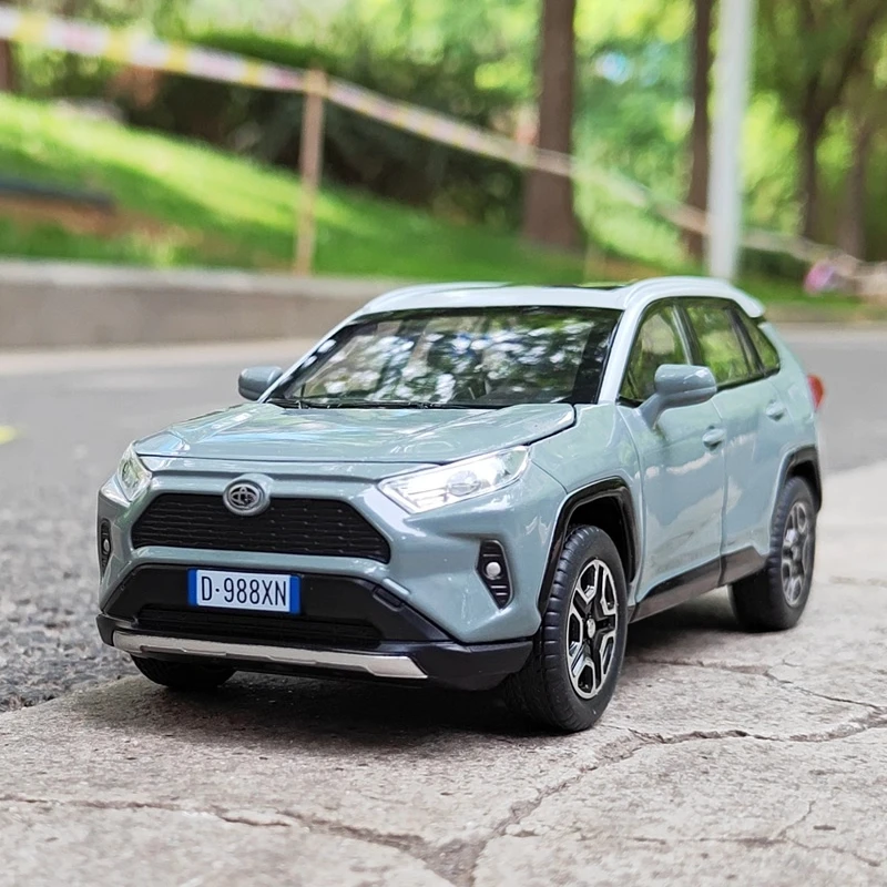 1:32 RAV4 SUV Legering Gegoten Speelgoed Auto Model Geluid en Licht Trek kinderen Speelgoed Collectibles verjaardagscadeau