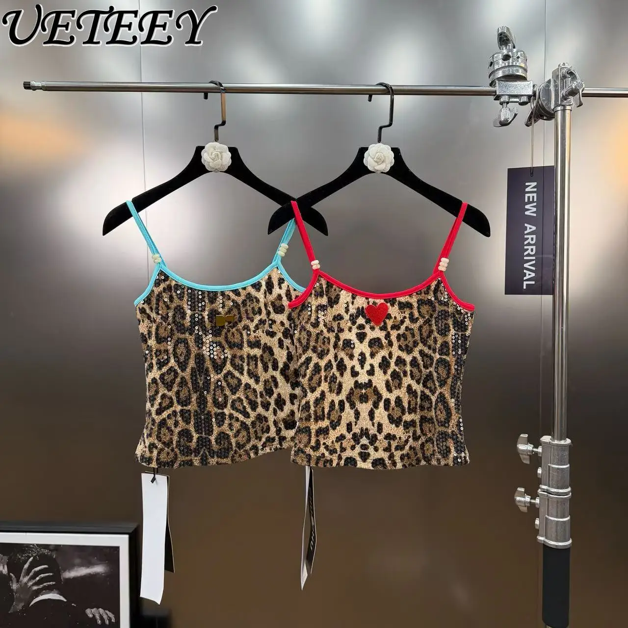 

2026 Spring American Style Hot Girl Leopard Print Sequin Camisole Fashion Contrast Edge Slim Fit Short Crop Tops for Women