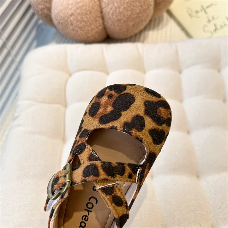 الخريف الفتاة الأميرة أحذية الجلد المدبوغ عبر الفرقة Beathable الأطفال حذاء مسطح ثلاثة ألوان طفل غطاء تو شيك الاطفال 21-30