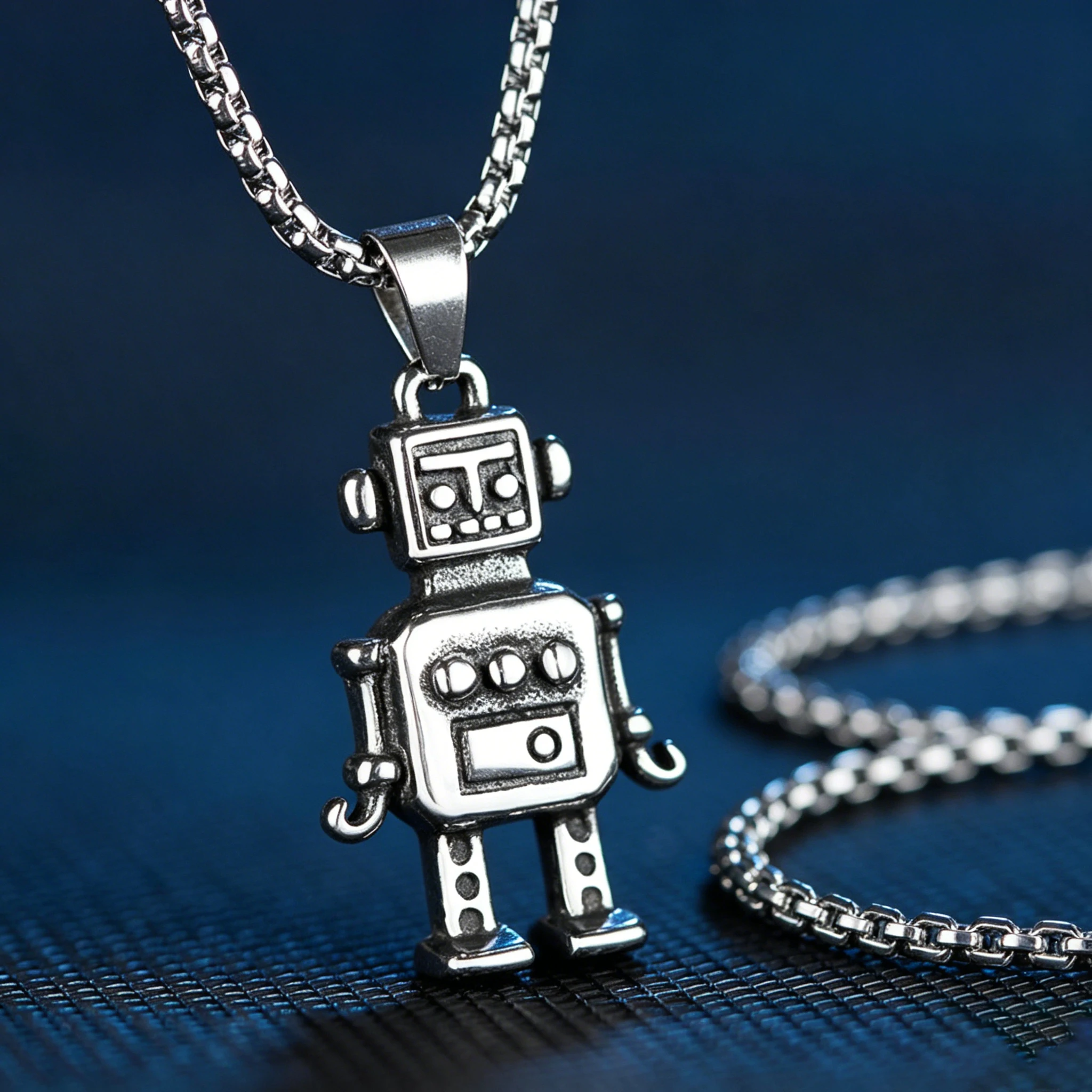 Vintage Silver Color Cool Robots Pendant Necklace For Men Hip Hop Rock Stainless Steel Box Chain Retro Hippie Neck Jewelry Gifts
