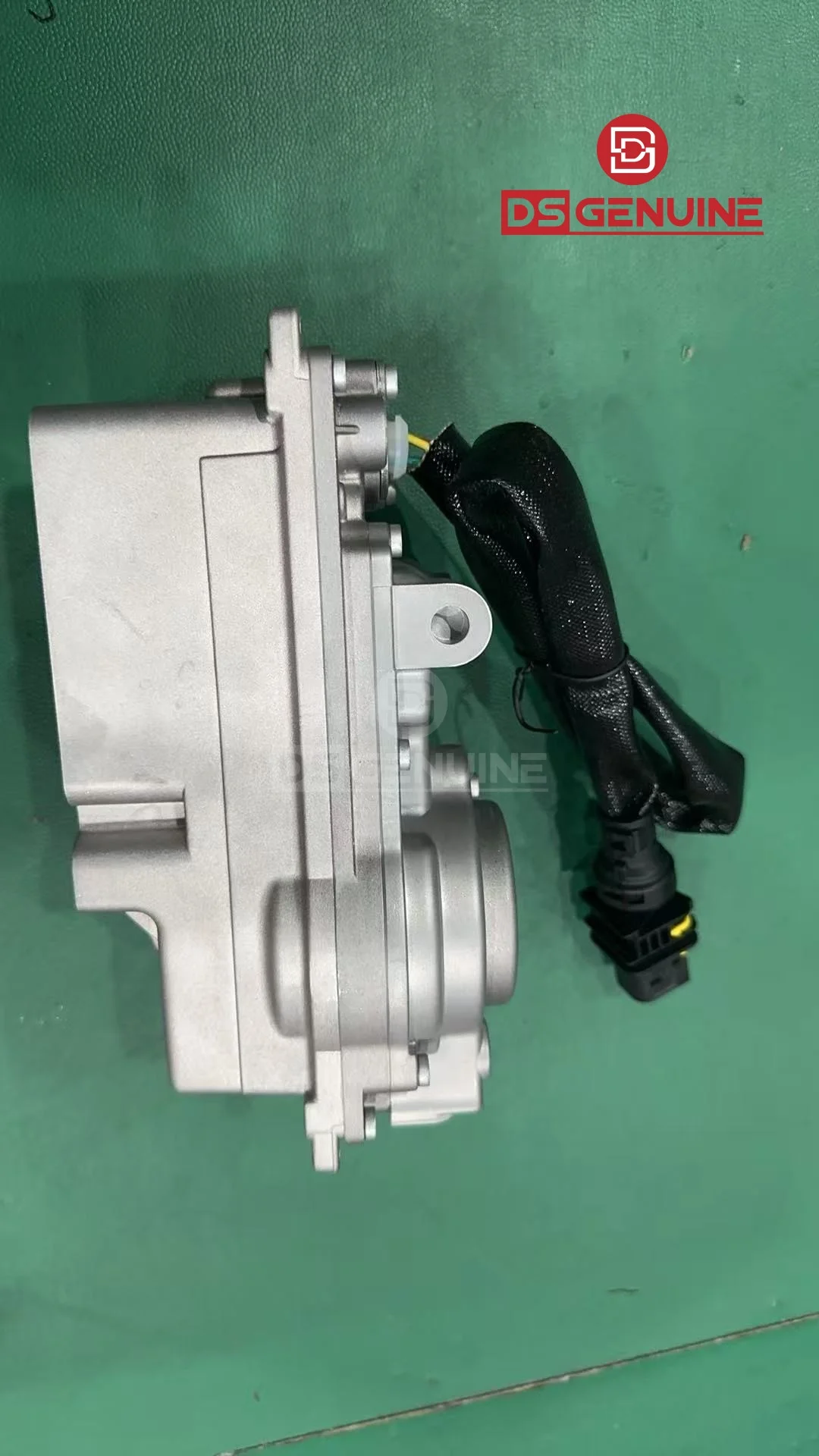 Euro 6 Diesel Engine MX11 MX13 VGT Turbo Charger Actuator DSGENUINE 5322883