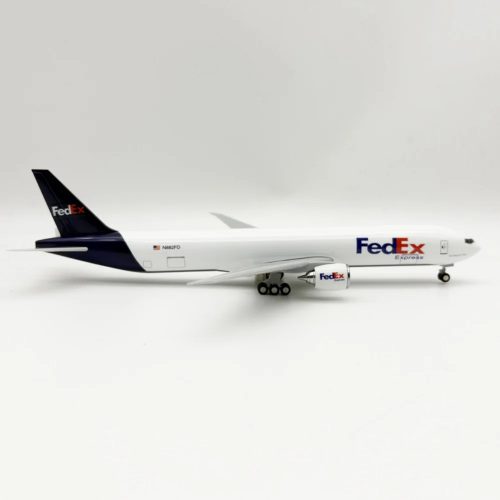 30cm Model Plane B777 FedEx Airways Resin 1/250 Scale Aircraft Diecast Airplanes With Landing Gear For Adults Static Collection