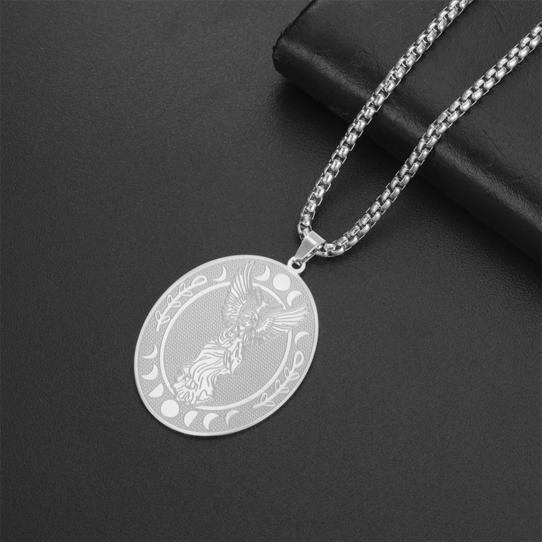 EUEAVAN ليليث آلهة Sigil قلادة للنساء رجل خمر مرحلة القمر تميمة سلسلة بدلاية على الوجهين شخصية مجوهرات Gif