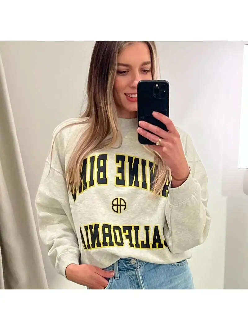

American Retro Letter Printed Vintage Sweatirts for Women Breathable Loose Fit Long Sve Polyester Universal G