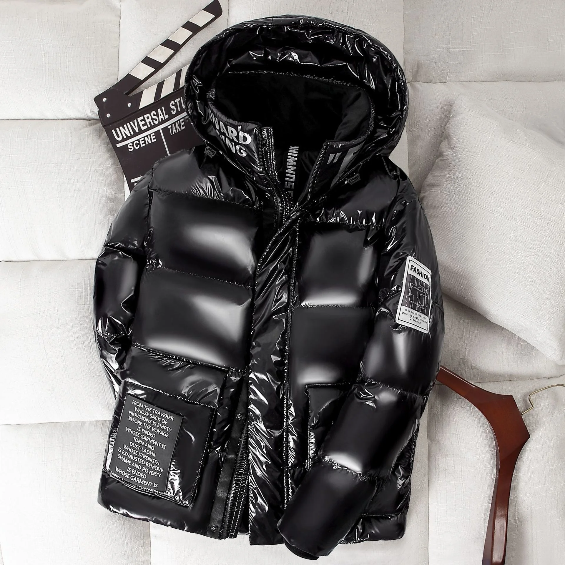 2023 New Men's Glossy White Duck Down Jacket Winter Warm Thick Hooded Parker Fashion Casual Waterproof Shiny Coats Male Brand