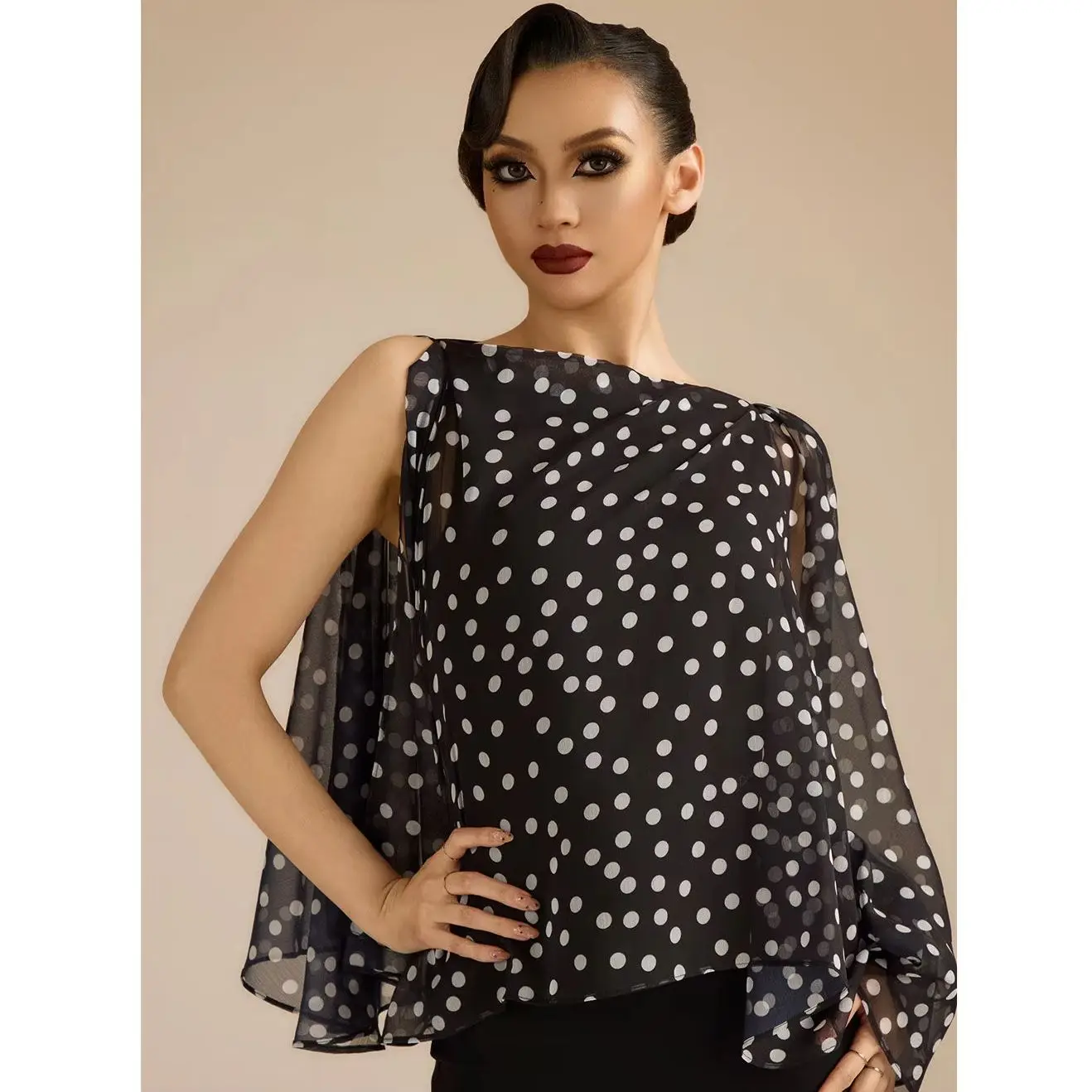 

2026 New Women Sleeveless Mesh Polka Dot Latin Dance Costumes Chacha Tango Samba Dance Performance Practice Wearing DQL12895