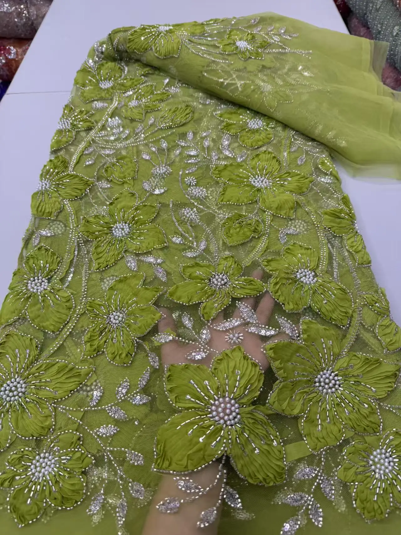 

High-quality African Nigerian Elegant 3D Embroidered Green Fabric French Tulle Lace Fabric With Sequins Beads For Party Wedding