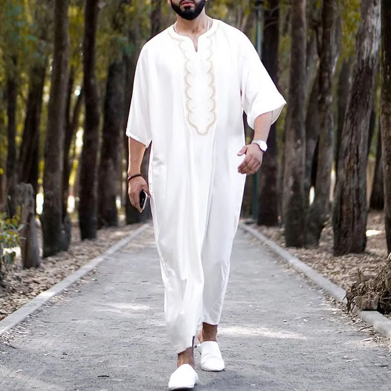 Men's Luxury Graphics Muslim Robes Arab National Loose Casual V-Neck Mid-sleeved Retro Ethnics Jumpsuit Summer M-4XL 2024 New