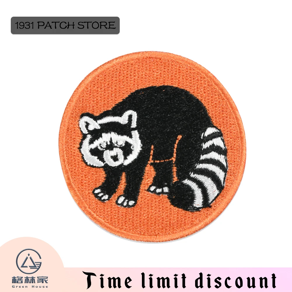 Threatening Manner Black & White Raccoon Patch 2 Inch Diameter Embroidered Patches Iron on Badge Decorative Clothing Garment Hat