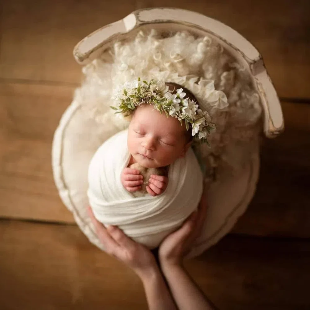 2024 Newborn Photography Props Round Leg Wooden Chair Old-fashioned Chair Infant Shooting Accessories Baby Photo Sofa Wood Chair