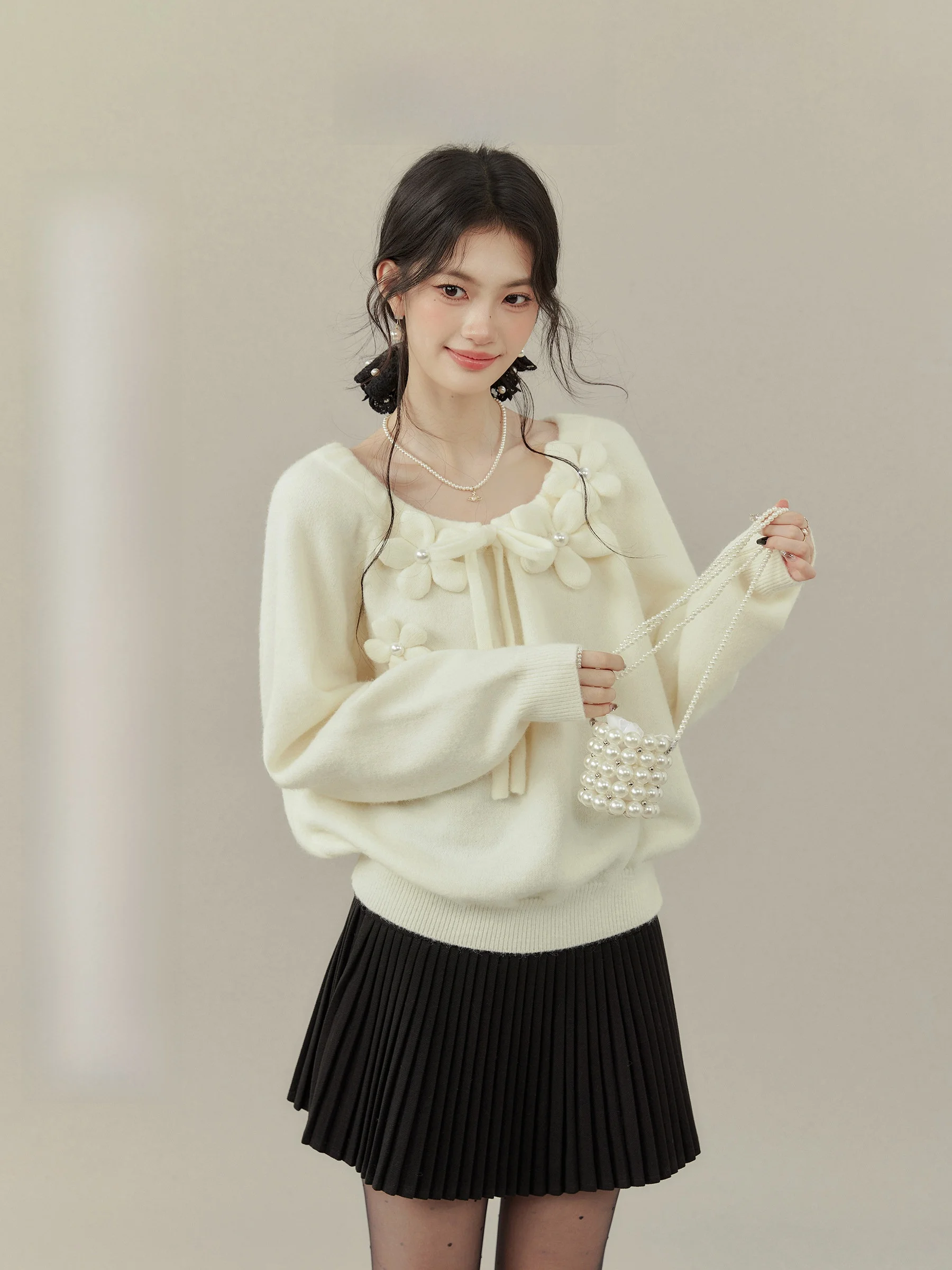 

Очаровательный свитер с лепестками Cr, женский осенне-зимний свитер с U-образным вырезом, длинный свеч, теплый топ с цветочным узором