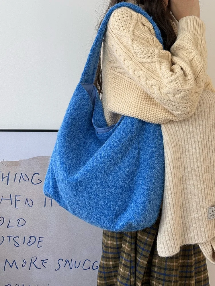 

Корейская сумка-тоут Sle Lazy Plu для женщин, вместительная сумка для повседневного использования, на одно плечо, из мягкого шерстяного материала