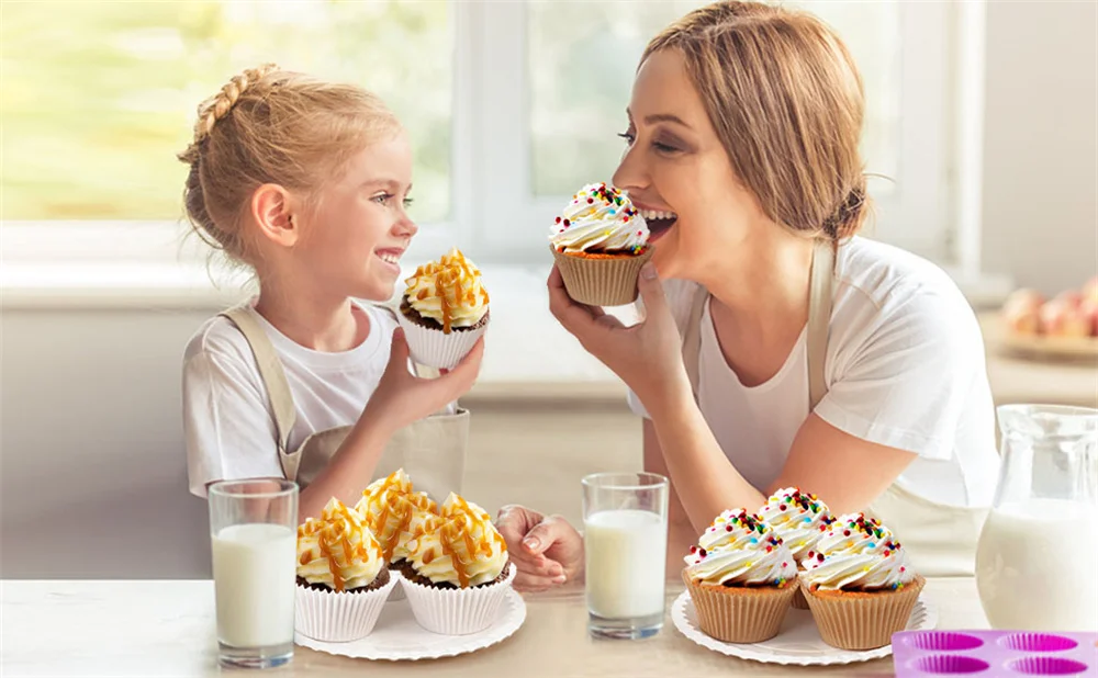 200 Stück weiße Cupcake-Einlagen, antihaftbeschichtete Backförmchen, Muffin-Cupcake-Geschenkpapier, knitterfreie Muffinförmchen für die Hochzeit in der Küche – Detail 4