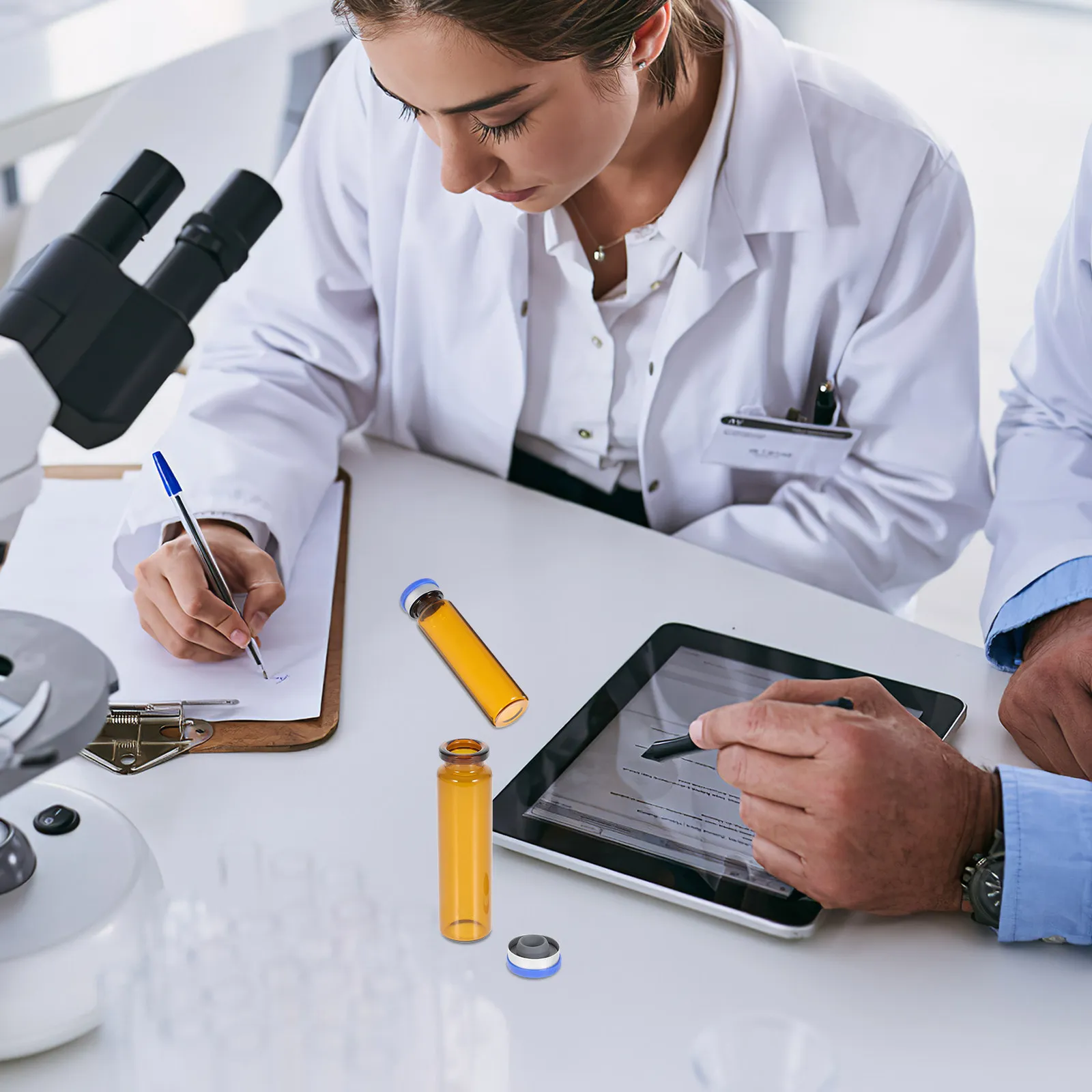 

25 шт. универсальных лабораторных флаконов для образцов, прочные стеклянные емкости для реагентов, для хранения лекарств, порошков и химикатов