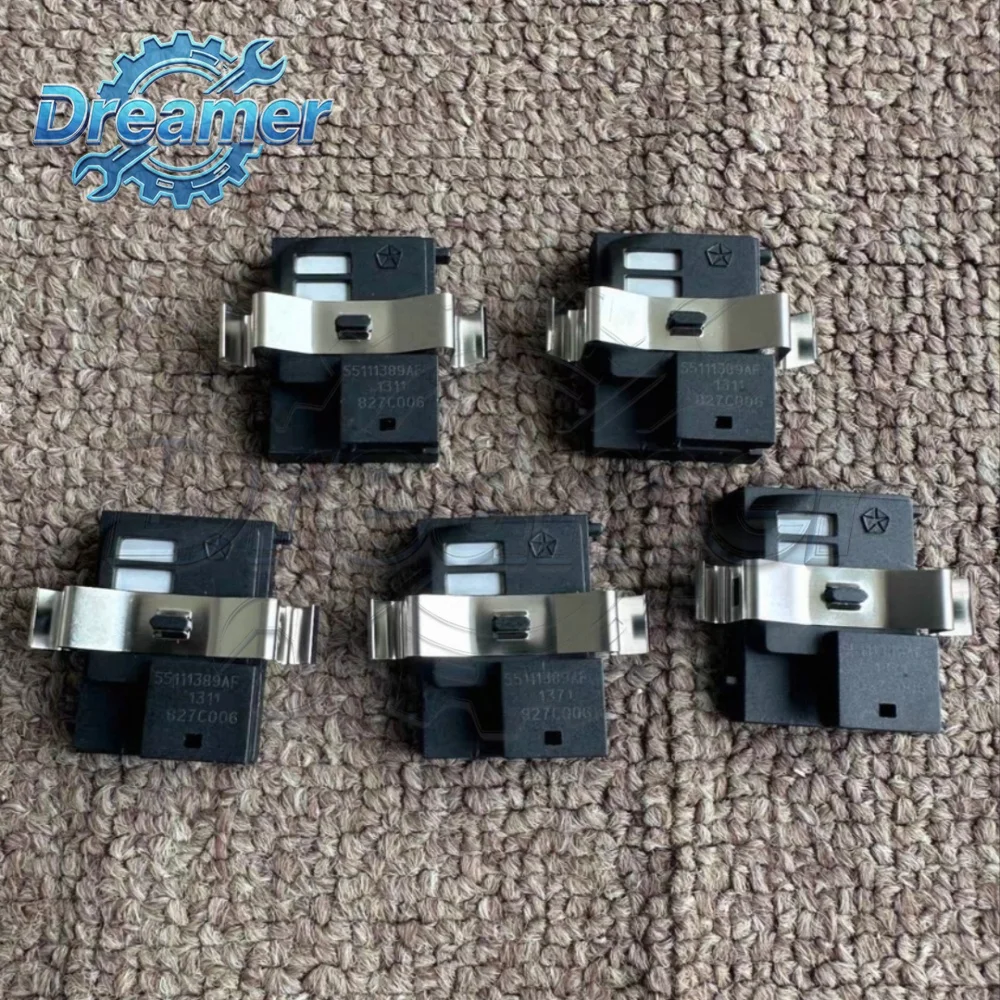 

Genuine New 55111389AF 55111389AD Humidity Sensor For Jeep Liberty Compass Grand Cherokee Chrysler 300C Car Accessories