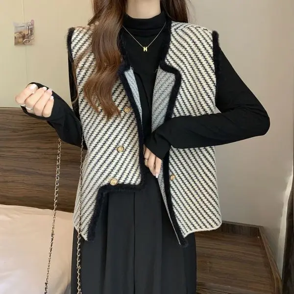 2022  large autumn and winter  velvet vest small fragrance black and white stripe vest coat thin cardigan  Button  Streetwear