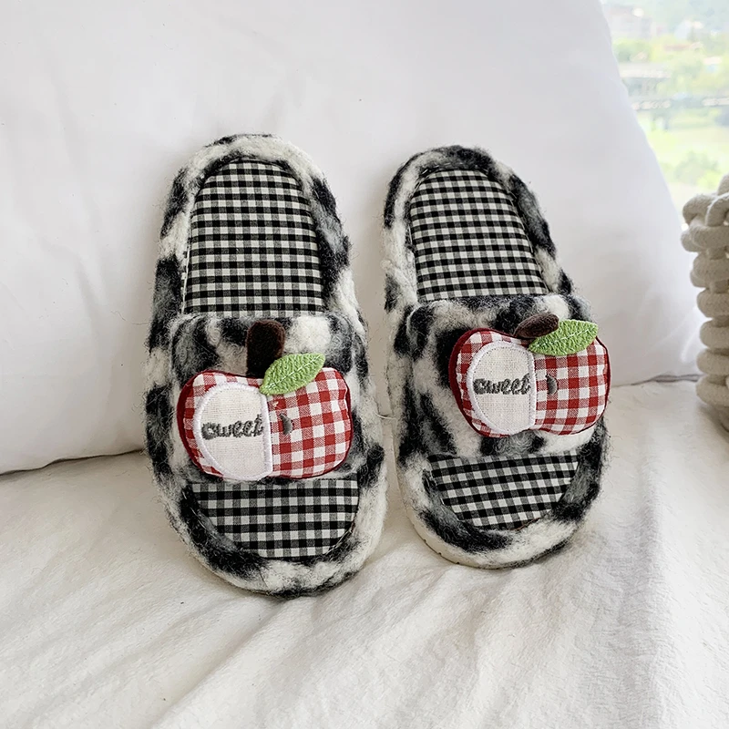 Winter Girls Embroidered Cotton Slippers New Warm Fluffy Children Leopard Flat Shoes for Home Soft Kids Open-toe Plush Slippers - view 2