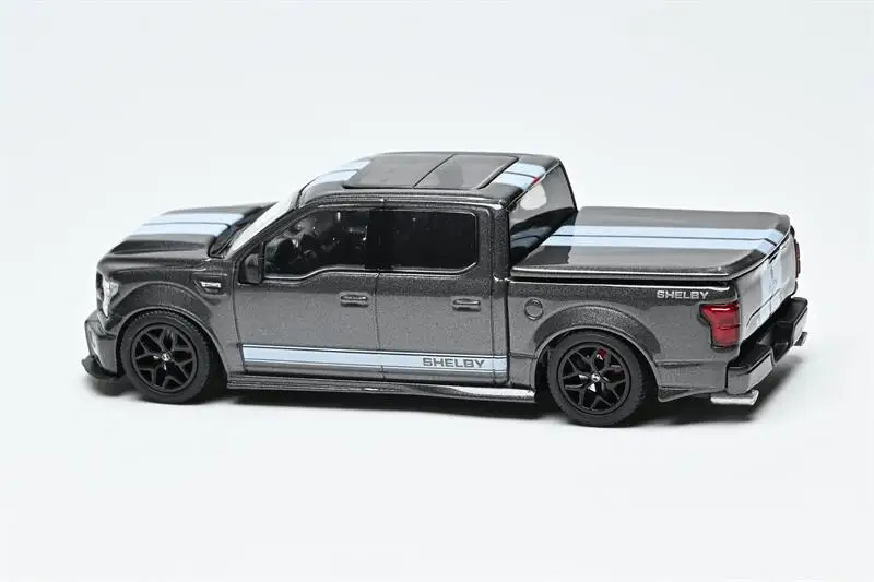 

1:64 F150 Super Snake Магнитный Серый Металлик Limited499 Литая под давлением Коллекционная модель автомобиля