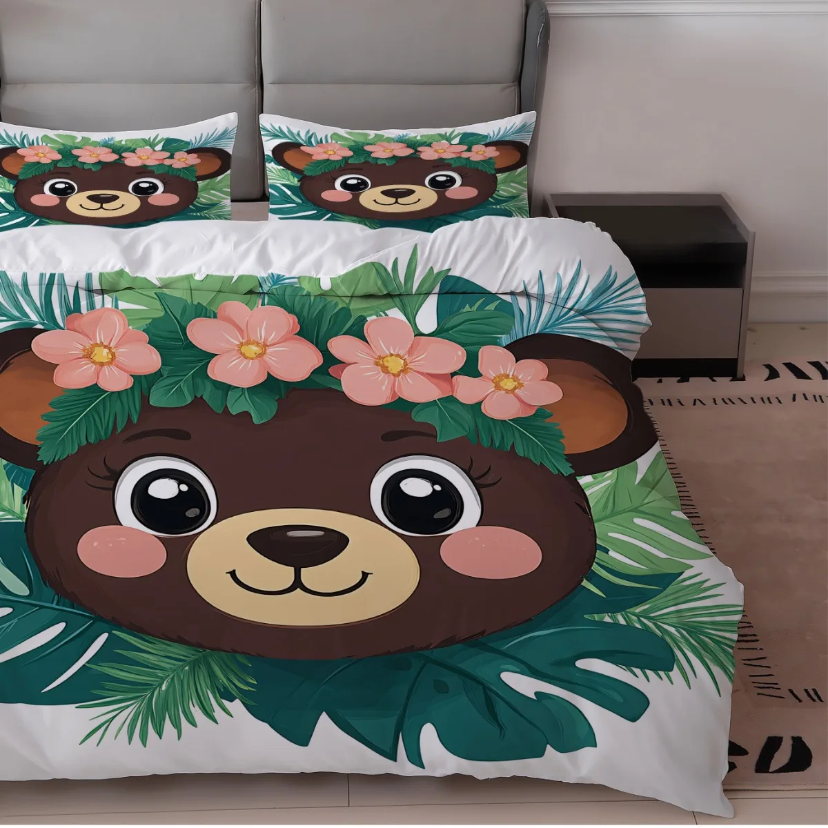 2D ultra-soft digital print duvet cover set, includes three-piece set with pillowcase and duvet cover, tropical bear white and green floral pattern, does not include filling, the fabric is soft and comfortable, suitable for bedrooms, hotels, famous hotels, and school dormitories. 1*duvet cover + 1/2 pillowcase