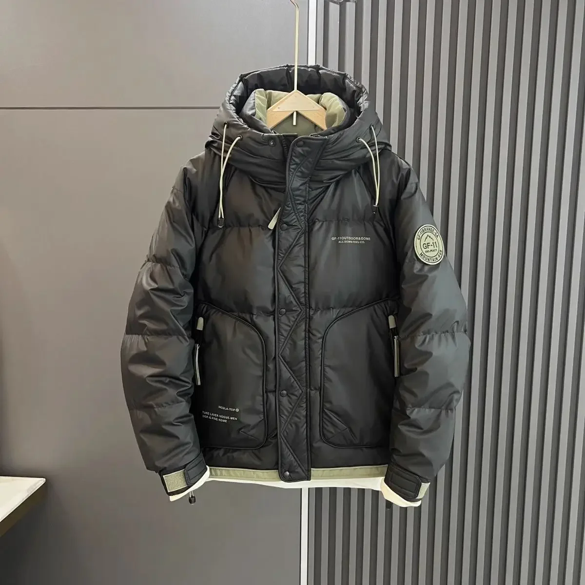 2026 Winter Thick Parkas Handsome Down Jacket Trendy High End Workwear PU Leather Top High Street Outdoor White Duck Down Coat