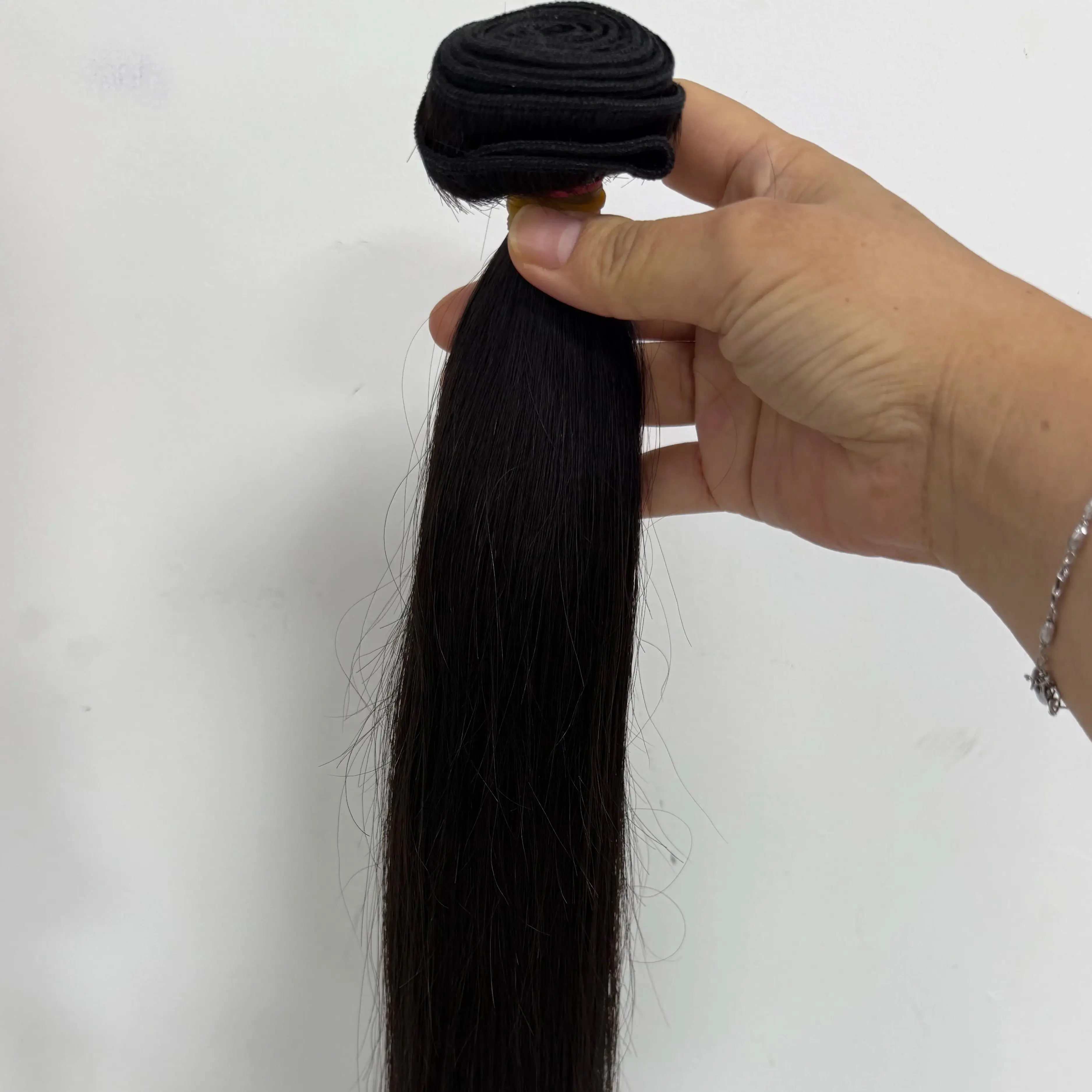 Pacotes de cabelo humano virgem cru reto, cabelo virgem não processado para mulheres, branqueável, um doador, cabelo humano, cor natural