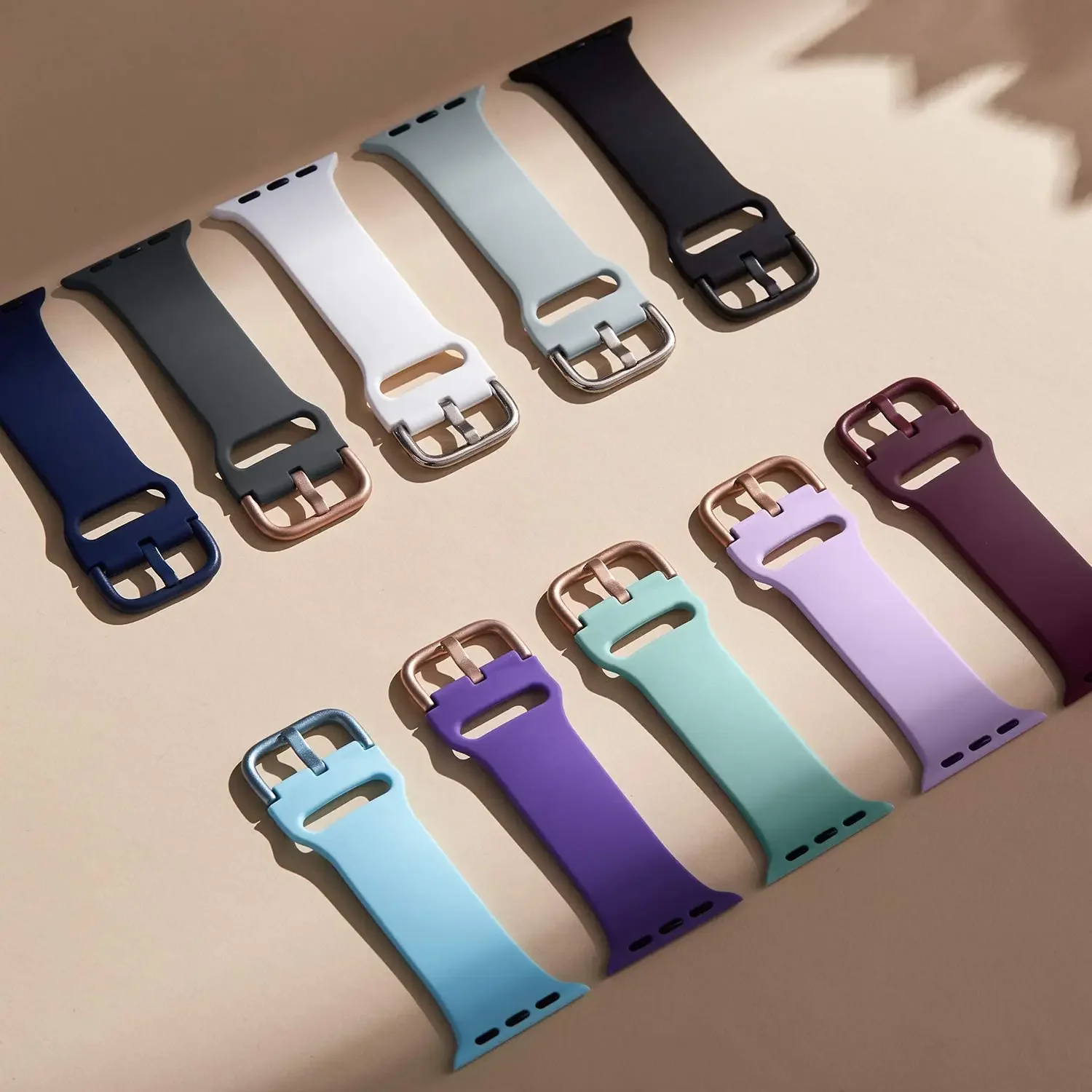 Silicone Strap for Apple Watch Band 45mm 41mm 44mm 42mm 40mm 38mm Fashion Replacement Watch Bracelet for iwatch 8 7 6 5 4 3 2 SE