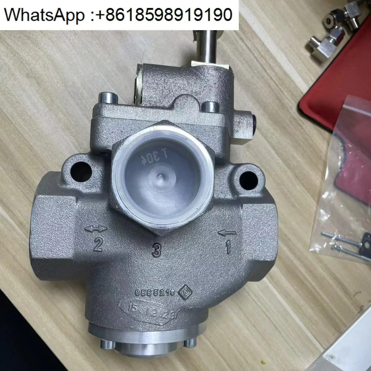 

8026971000000000, Explosion Proof Solenoid Valve, G1 1/2 'Thread