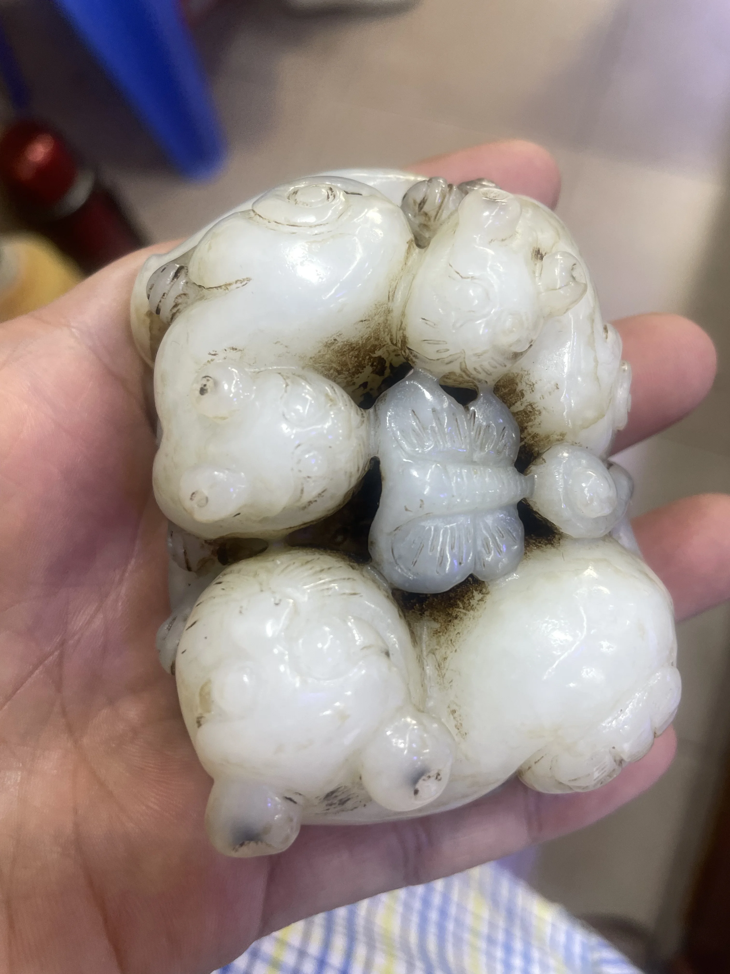 

Big Treasure Chinese Vintage Hetian White Jade 3 Pi Xiu Pi Yao Mother&Kids Statuette Totem Carving Amulet Timestown 20201126A